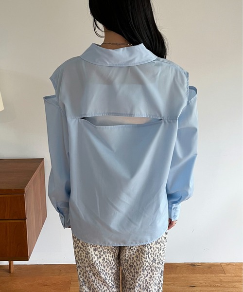EPIMI E'PIMMY（エピミエピミー）の「ショルダー＆バックオープンシャツ（シャツ/ブラウス・レディース・オフホワイト/ピンク/ブルー・MEDIUM）」の7枚目の写真