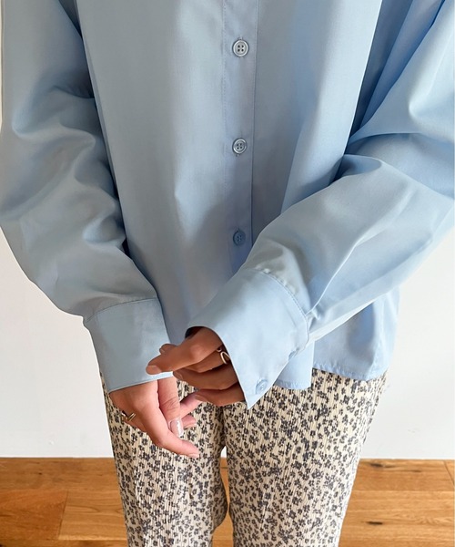 EPIMI E'PIMMY（エピミエピミー）の「ショルダー＆バックオープンシャツ（シャツ/ブラウス・レディース・オフホワイト/ピンク/ブルー・MEDIUM）」の14枚目の写真