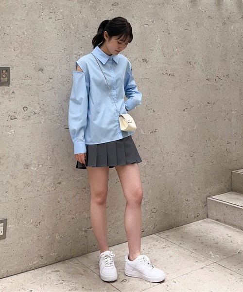 EPIMI E'PIMMY（エピミエピミー）の「ショルダー＆バックオープンシャツ（シャツ/ブラウス・レディース・オフホワイト/ピンク/ブルー・MEDIUM）」の19枚目の写真