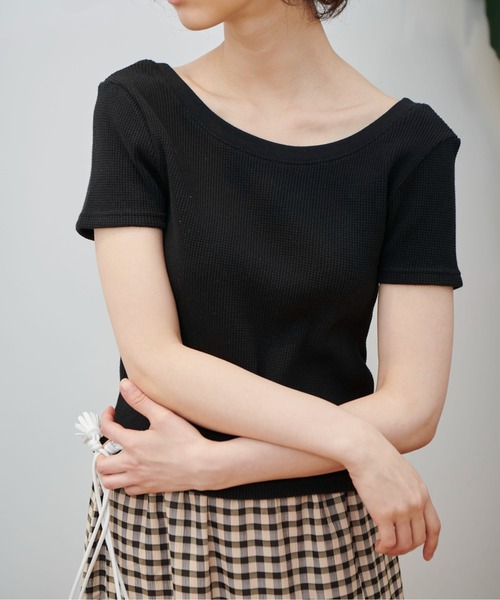 FREE'S MART（フリーズマート）の「◆ワッフルバックオープンカットソー（Tシャツ/カットソー・レディース・ブラック/ピンク/ホワイト/グリーン・FREE）」の2枚目の写真