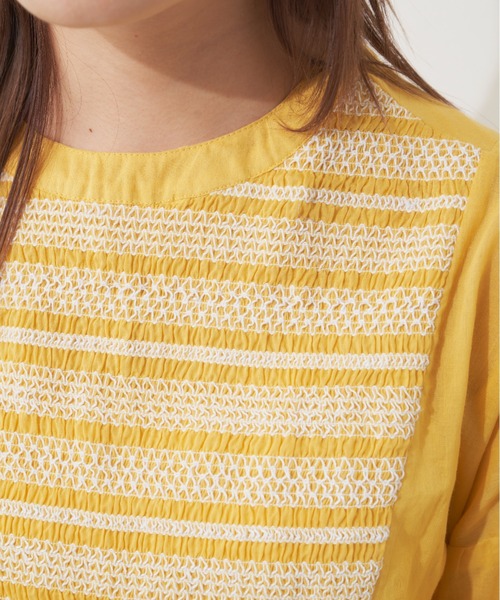 MERLOT（メルロー）の「カラーシャーリング2wayブラウス（シャツ/ブラウス・レディース・ホワイト/イエロー・FREE）」の13枚目の写真