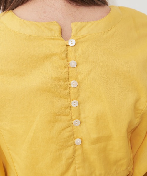 MERLOT（メルロー）の「カラーシャーリング2wayブラウス（シャツ/ブラウス・レディース・ホワイト/イエロー・FREE）」の16枚目の写真