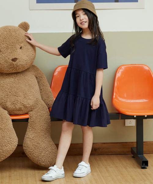 GAP(ギャップ)の「ソフトジャージー ティアードワンピース (キッズ)(ワンピース・キッズ・ネイビー/オフホワイト/グリーン・S/M/L/XL/XXL)」の3枚目の写真