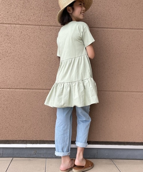 GAP(ギャップ)の「ソフトジャージー ティアードワンピース (キッズ)(ワンピース・キッズ・ネイビー/オフホワイト/グリーン・S/M/L/XL/XXL)」の7枚目の写真