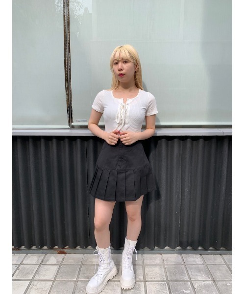 WC（ダブル シー）の「レースアップTシャツ（Tシャツ/カットソー・レディース・ホワイト/ブラック・FREE）」の4枚目の写真