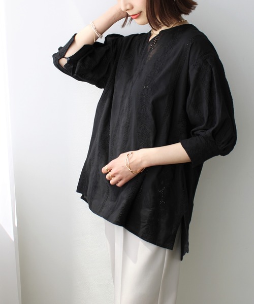 GeeRA(ジーラ)の「キーネック袖ボリュームレースブラウス(シャツ/ブラウス・レディース・ブラック/オフホワイト・MEDIUM/LARGE/X-LARGE)」の7枚目の写真