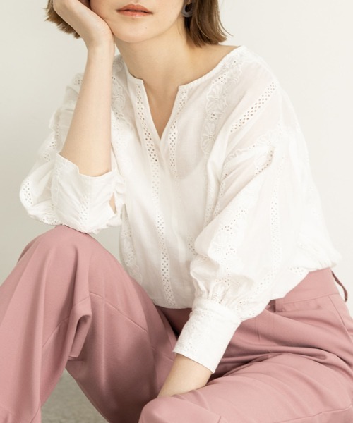 GeeRA(ジーラ)の「キーネック袖ボリュームレースブラウス(シャツ/ブラウス・レディース・ブラック/オフホワイト・MEDIUM/LARGE/X-LARGE)」の20枚目の写真