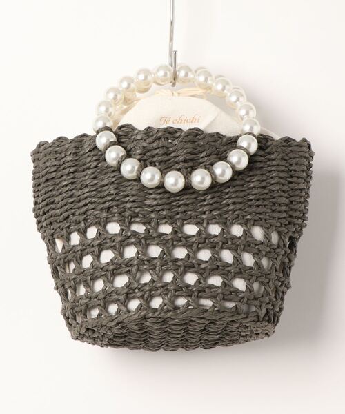 Te chichi(テチチ)の「パールハンドルペーパーバッグ(トートバッグ・レディース・ベージュ/チャコール・フリ-)」の2枚目の写真