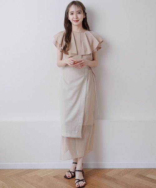 LADYMADE(レディメイド)の「BIGカラー2WAYフレアスリーブブラウス(シャツ/ブラウス・レディース・アイボリー/ベージュ/イエロー×グリーン/ブラック・FREE)」の20枚目の写真
