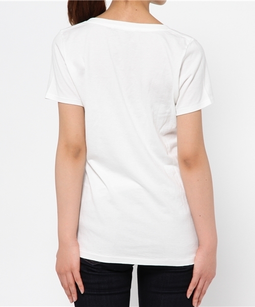 HYSTERIC GLAMOUR（ヒステリックグラマー）の「SKATEBOAD GIRL pt VネックT-SH（Tシャツ/カットソー・レディース・ホワイト/ブルー/ブラック・FREE）」の6枚目の写真