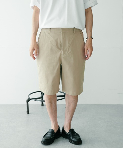 ITEMS URBANRESEARCH(アイテムズ アーバンリサーチ)の「コットンchino ワイドショートパンツ(その他パンツ・メンズ・ブラック/ベージュ/グレー・MEDIUM/LARGE)」の15枚目の写真