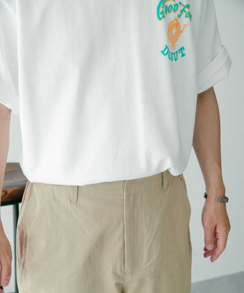 ITEMS URBANRESEARCH(アイテムズ アーバンリサーチ)の「コットンchino ワイドショートパンツ(その他パンツ・メンズ・ブラック/ベージュ/グレー・MEDIUM/LARGE)」の9枚目の写真