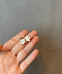 ミニフラワーピアス