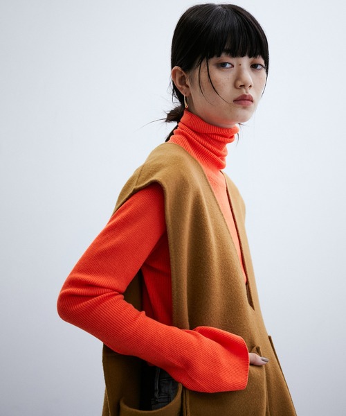 ADAM ET ROPE'（アダムエロペ）の「Super140'sリバージレ（その他アウター・レディース・ブラック/キャメル・FREE）」の9枚目の写真