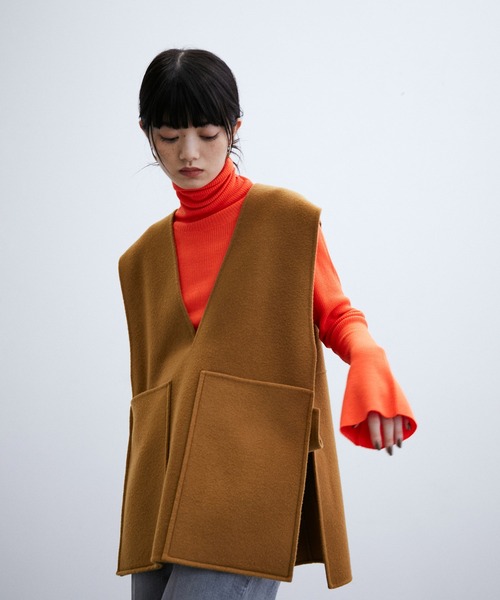 ADAM ET ROPE'（アダムエロペ）の「Super140'sリバージレ（その他アウター・レディース・ブラック/キャメル・FREE）」の10枚目の写真