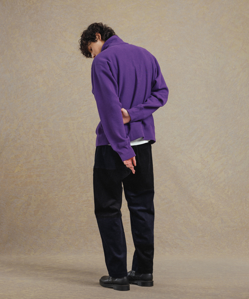 Gramicci(グラミチ)の「【GRAMICCI】別注 CRAZY 8W CORDUROY WIDE TAPERED(その他パンツ・メンズ・ダークブラウン/ネイビー・S/M/L/XL)」の10枚目の写真