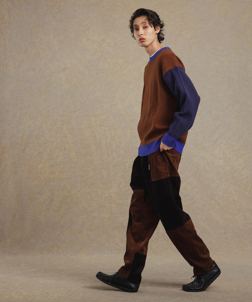 Gramicci(グラミチ)の「【GRAMICCI】別注 CRAZY 8W CORDUROY WIDE TAPERED(その他パンツ・メンズ・ダークブラウン/ネイビー・S/M/L/XL)」の12枚目の写真