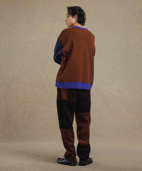 Gramicci(グラミチ)の「【GRAMICCI】別注 CRAZY 8W CORDUROY WIDE TAPERED(その他パンツ・メンズ・ダークブラウン/ネイビー・S/M/L/XL)」の13枚目の写真