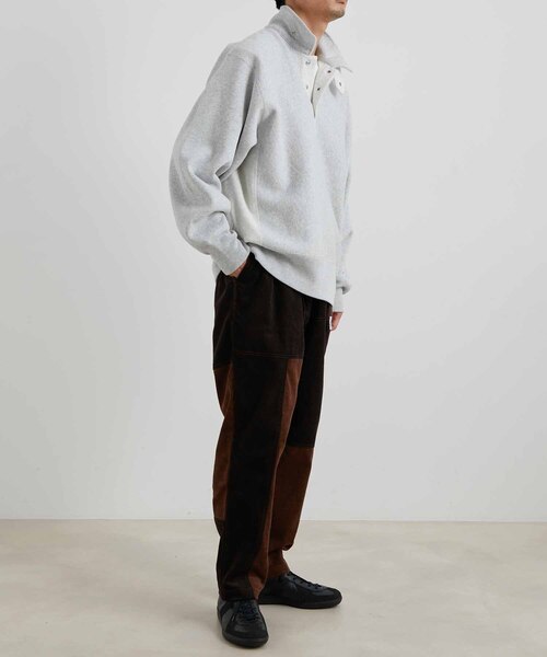 Gramicci(グラミチ)の「【GRAMICCI】別注 CRAZY 8W CORDUROY WIDE TAPERED(その他パンツ・メンズ・ダークブラウン/ネイビー・S/M/L/XL)」の18枚目の写真