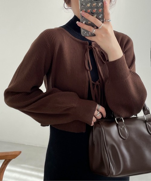 EPIMI E'PIMMY（エピミエピミー）の「マルチウェイリボンリブショートカーディガン（カーディガン/ボレロ・レディース・ブラック/ベージュ/ブラウン/オフホワイト・MEDIUM）」の3枚目の写真