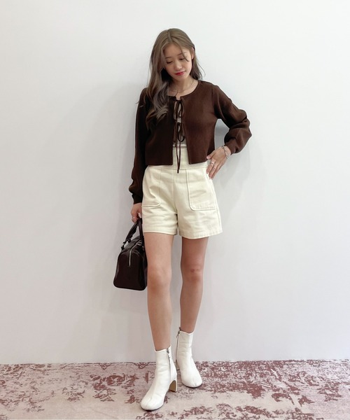 EPIMI E'PIMMY（エピミエピミー）の「マルチウェイリボンリブショートカーディガン（カーディガン/ボレロ・レディース・ブラック/ベージュ/ブラウン/オフホワイト・MEDIUM）」の21枚目の写真