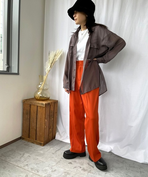 ＪＵＧＬＡＮＳ（ユグランス）の「☆ マストハブアイテム。シアBIGーシャツ　341003（シャツ/ブラウス・レディース・オレンジ/グリーン/ブラック/ベージュ/ピンク/グレー系その他/ブルー・FREE）」の16枚目の写真