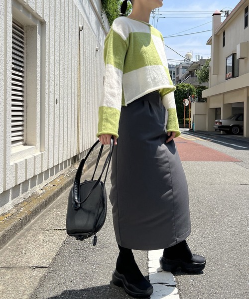 Jewelobe(ジュエローブ)の「ワイドチェッカーショートニットプルオーバー(ニット/セーター・レディース・ブラック/ベージュ/グリーン・FREE)」の7枚目の写真