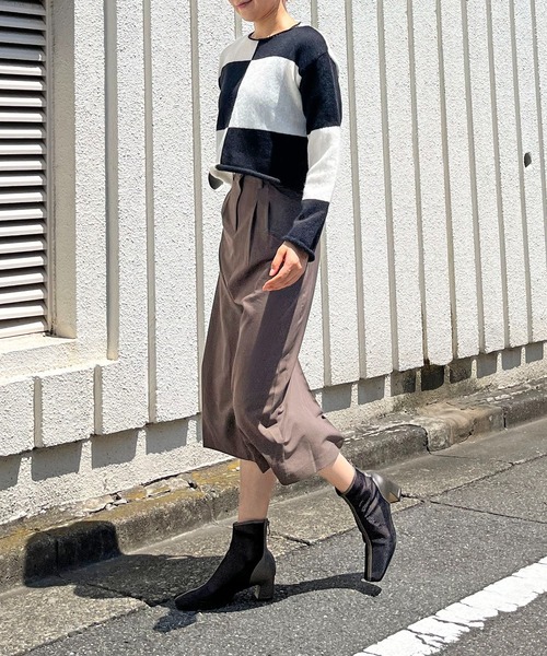 Jewelobe(ジュエローブ)の「ワイドチェッカーショートニットプルオーバー(ニット/セーター・レディース・ブラック/ベージュ/グリーン・FREE)」の21枚目の写真