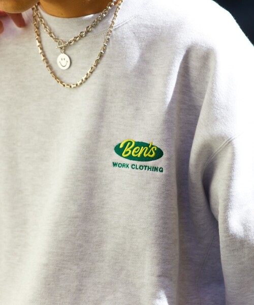 BEN DAVIS（ベンデイビス）の「【BEN DAVIS/ベンデイビス】別注オーバールワッペン刺繍クルーネックスウェット/裏起毛/ユニセックス（スウェット・メンズ・チャコールグレー/ライトグレー/グリーン/ブルー/イエロー・SMALL/MEDIUM/LARGE/X-LARGE）」の8枚目の写真