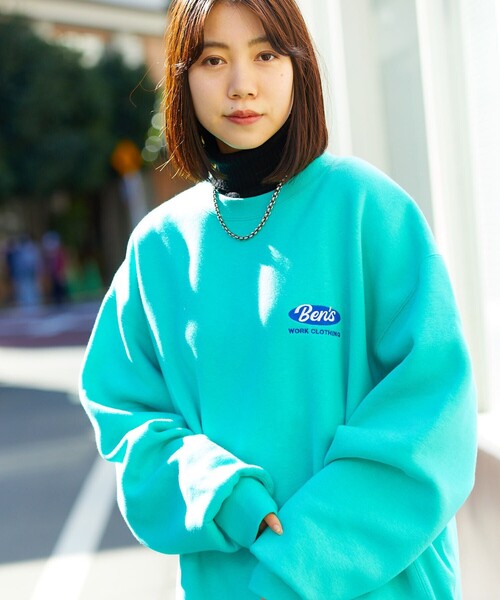 BEN DAVIS（ベンデイビス）の「【BEN DAVIS/ベンデイビス】別注オーバールワッペン刺繍クルーネックスウェット/裏起毛/ユニセックス（スウェット・メンズ・チャコールグレー/ライトグレー/グリーン/ブルー/イエロー・SMALL/MEDIUM/LARGE/X-LARGE）」の14枚目の写真