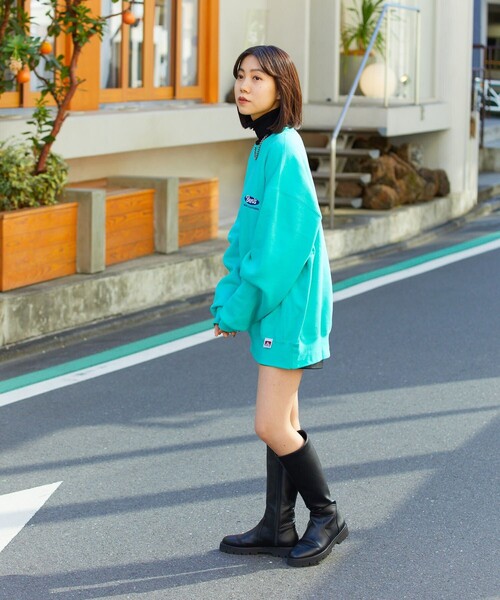 BEN DAVIS（ベンデイビス）の「【BEN DAVIS/ベンデイビス】別注オーバールワッペン刺繍クルーネックスウェット/裏起毛/ユニセックス（スウェット・メンズ・チャコールグレー/ライトグレー/グリーン/ブルー/イエロー・SMALL/MEDIUM/LARGE/X-LARGE）」の18枚目の写真