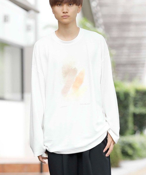 Beno(ビーノ)の「ストレッチダンボール アートグラフィック ロンTEE(Tシャツ/カットソー・メンズ・ブラック/ホワイト/ライトグレー・M/L)」の3枚目の写真