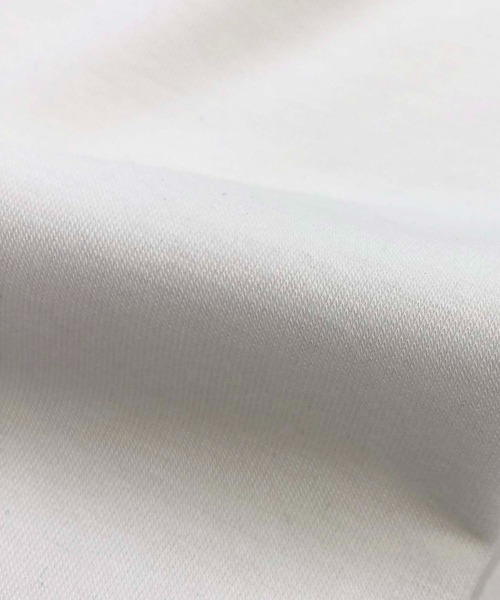 Beno(ビーノ)の「ストレッチダンボール アートグラフィック ロンTEE(Tシャツ/カットソー・メンズ・ブラック/ホワイト/ライトグレー・M/L)」の12枚目の写真