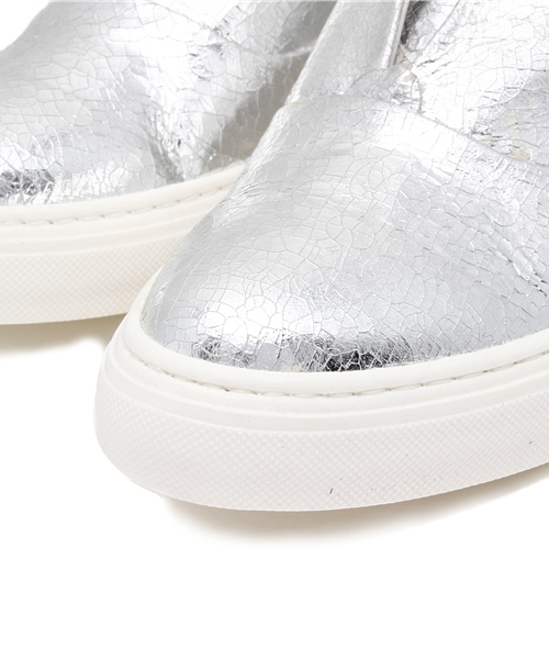 ROSE BUD（ローズバッド）の「（EXTRA XIII）【カタログ掲載】IRIS NIPPON/VANILLA　SLIP ON SNEAKER[スリッポン]（スリッポン・レディース・ホワイト/ネイビー/シルバー系その他・36/37/38/39）」の4枚目の写真