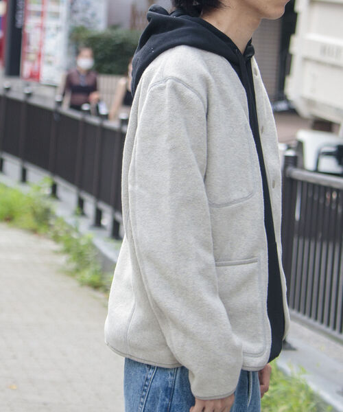 GEVACO（ゲバコ）の「【GEVACO/ゲバコ】メランジノーカラー フリースカーディガン（カーディガン/ボレロ・メンズ・チャコールグレー/カーキ/アイボリー/グレー・S/M/L）」の10枚目の写真