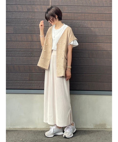 902 新品❤ダジュール❤ベージュ系ジャケット❤プリーツ加工 902 新品❤ダジュール❤ベージュ系ジャケット❤プリーツ加工 - メルカリ