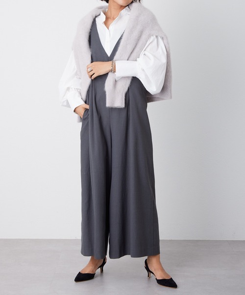 OUVRAGE CLASSE（ウヴラージュクラス）の「コットンギャザースリーブブラウス（シャツ/ブラウス・レディース・ホワイト/グレイッシュベージュ・FREE）」の16枚目の写真