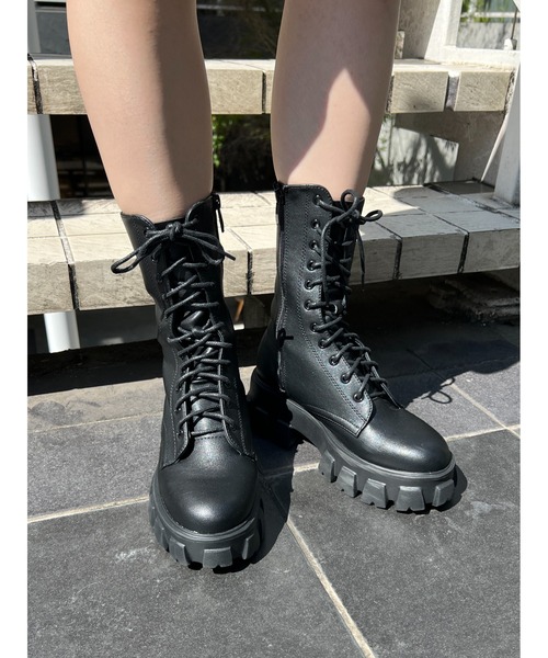 WC（ダブル シー）の「デザインソールブーツ（ブーツ・レディース・ホワイト/ブラック・SMALL/MEDIUM）」の2枚目の写真