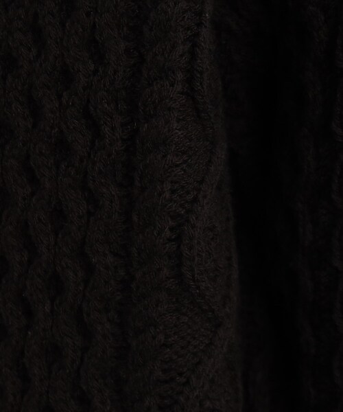 SHOO・LA・RUE（シューラルー）の「◆【洗える】おうち時間も暖かく◎ ケーブル柄ロングカーディガン（カーディガン/ボレロ・レディース・ブラック/ナチュラル/サンドベージュ/ダークオレンジ/ダークグリーン/グレー系その他・00）」の7枚目の写真