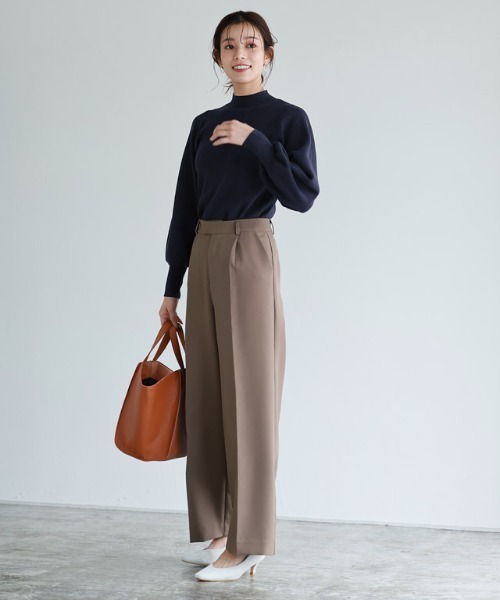 Pierrot（ピエロ）の「ゴールドボタンパフスリーブニット（ニット/セーター・レディース・アイボリー/ブルーグリーン/杢グレー/ベージュ/ネイビー/チャコール/ブルー/ブルー系その他/ブラウン/ロイヤルブルー・M/L/LL）」の13枚目の写真