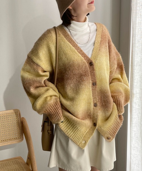 WEGO（ウィゴー）の「WEGO/グラデーションBIGカーディガン（カーディガン/ボレロ・レディース・ブルー系その他/イエロー系その他/グレー系その他/ブルー・FREE）」の11枚目の写真