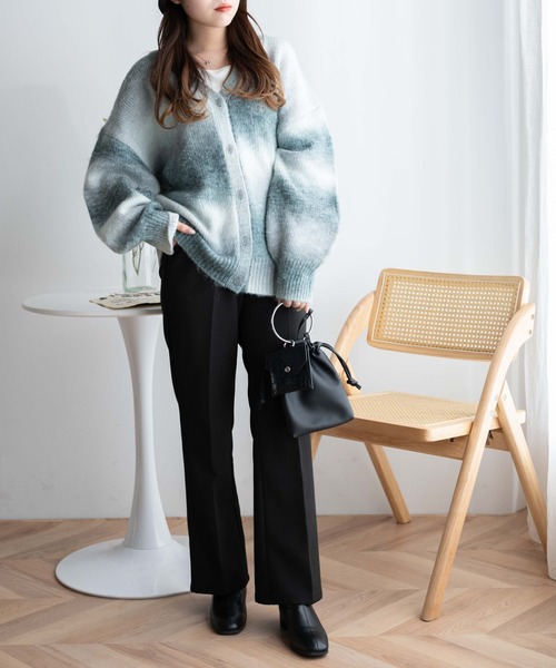 WEGO（ウィゴー）の「WEGO/グラデーションBIGカーディガン（カーディガン/ボレロ・レディース・ブルー系その他/イエロー系その他/グレー系その他/ブルー・FREE）」の17枚目の写真