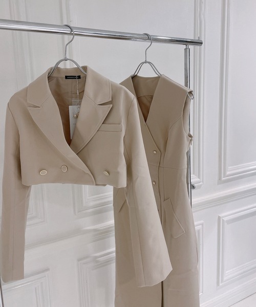 ANDGEEBEE（アンジービー）の「ボタンジャケットワンピセット（ワンピース・レディース・ベージュ/オリーブ・MEDIUM）」の15枚目の写真