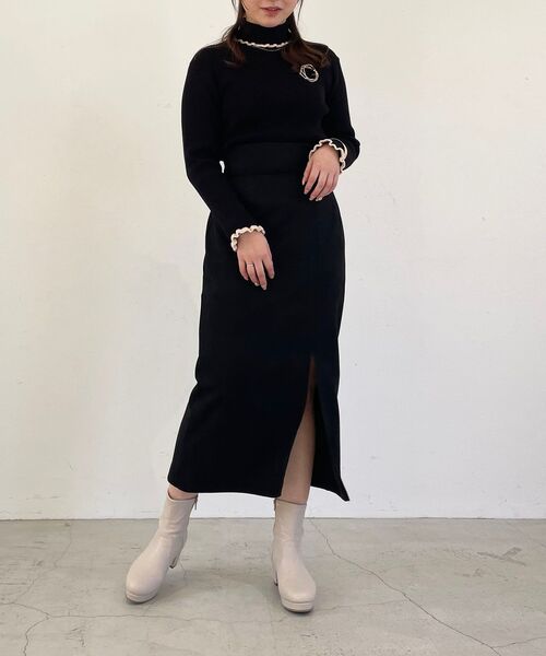 MAJESTIC LEGON（マジェスティックレゴン）の「スリットタイトスカート（スカート・レディース・カーキオリーブ/ベージュ/ブラック・MEDIUM）」の8枚目の写真