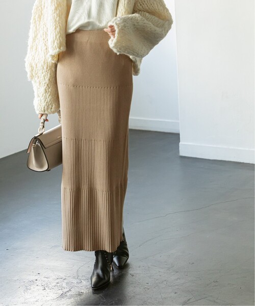 リブニットタイトスカート