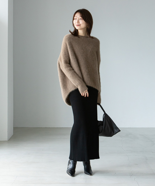 リブニットタイトスカート