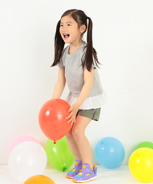 B:MING by BEAMS（ビーミングバイビームス）の「ビーミング by ビームス / ミニ裏毛 裾フリルTOP（スウェット・キッズ・ナチュラル/グレー・140/110/130/100/120/90）」の10枚目の写真