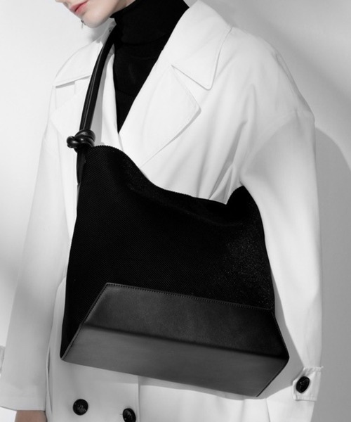 SETUP7（セットアップセブン）の「【SETUP7】A4ファイルやノートPCも入る ノットハンドルソリッドトートバッグ ショルダーバッグ KNF ※（ショルダーバッグ・レディース・ブラック・FREE）」の2枚目の写真