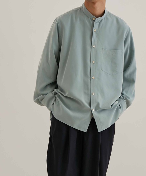 ADAM ET ROPE'(アダムエロペ)の「リラックス ドレープ レーヨンスエード とろみバンドカラーシャツ/イージーケア/3シーズン着用可能/ユニセックス(シャツ/ブラウス・メンズ・イエロー系その他2/ブラック/ライトグリーン/グリーン系その他2・L/M)」の8枚目の写真