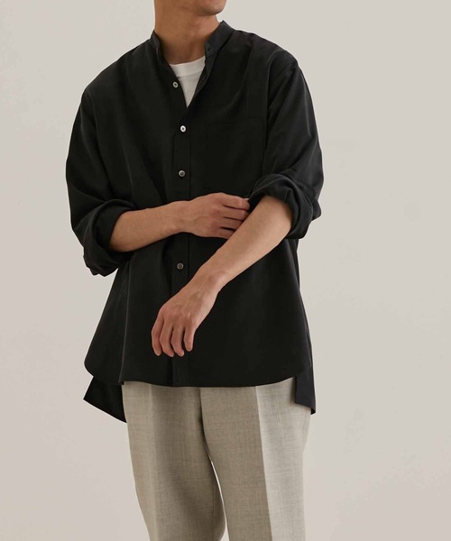 ADAM ET ROPE'(アダムエロペ)の「リラックス ドレープ レーヨンスエード とろみバンドカラーシャツ/イージーケア/3シーズン着用可能/ユニセックス(シャツ/ブラウス・メンズ・イエロー系その他2/ブラック/ライトグリーン/グリーン系その他2・L/M)」の15枚目の写真